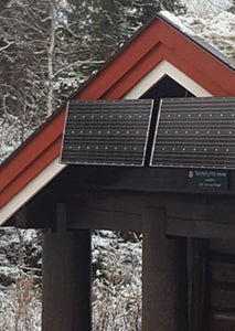 Solcellepanel hytte