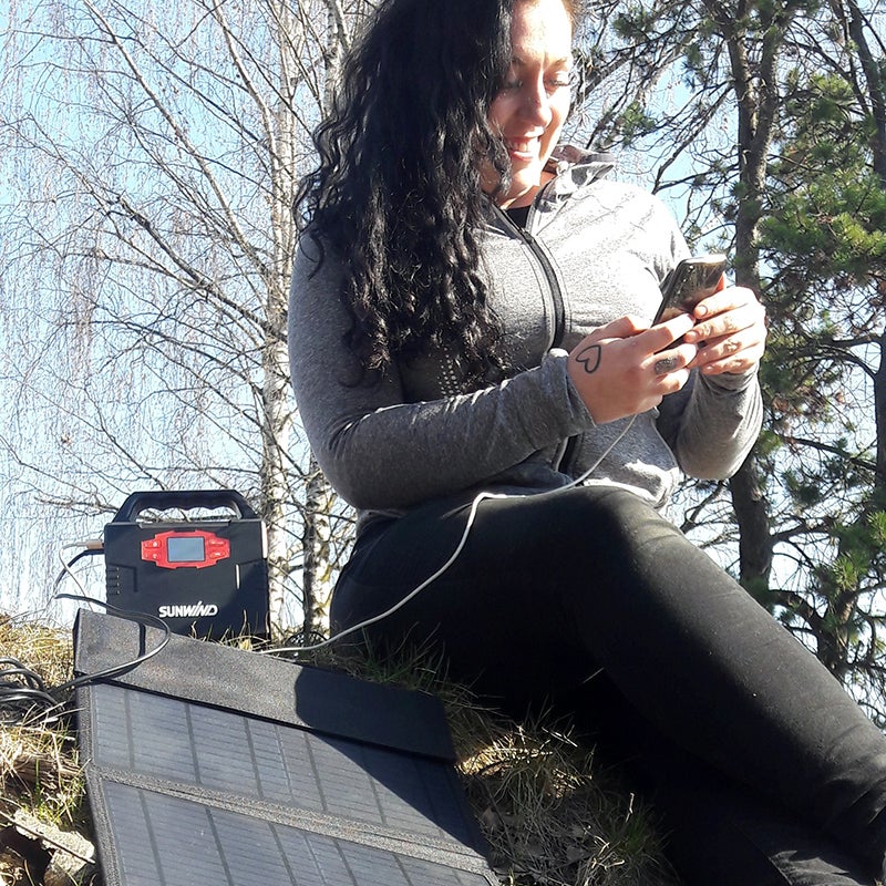 Bærbar strømforsyning Sunwind Multi 100 watt